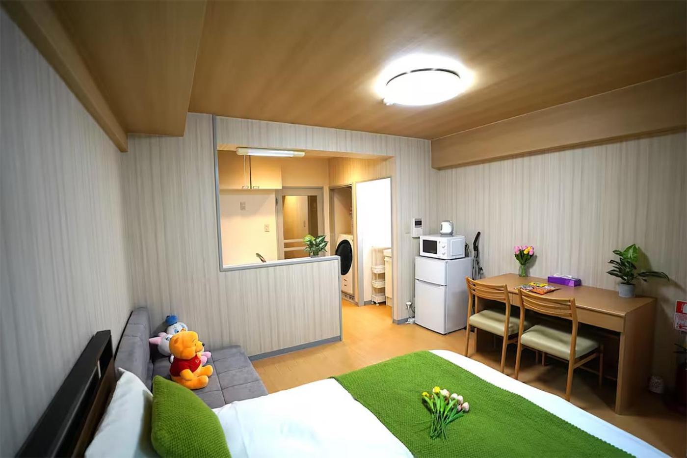 204 Nishi-shinjuku Gochome 9 Minutes Walk 40 Square Meters Sleeps Up To 6 People Tokyo